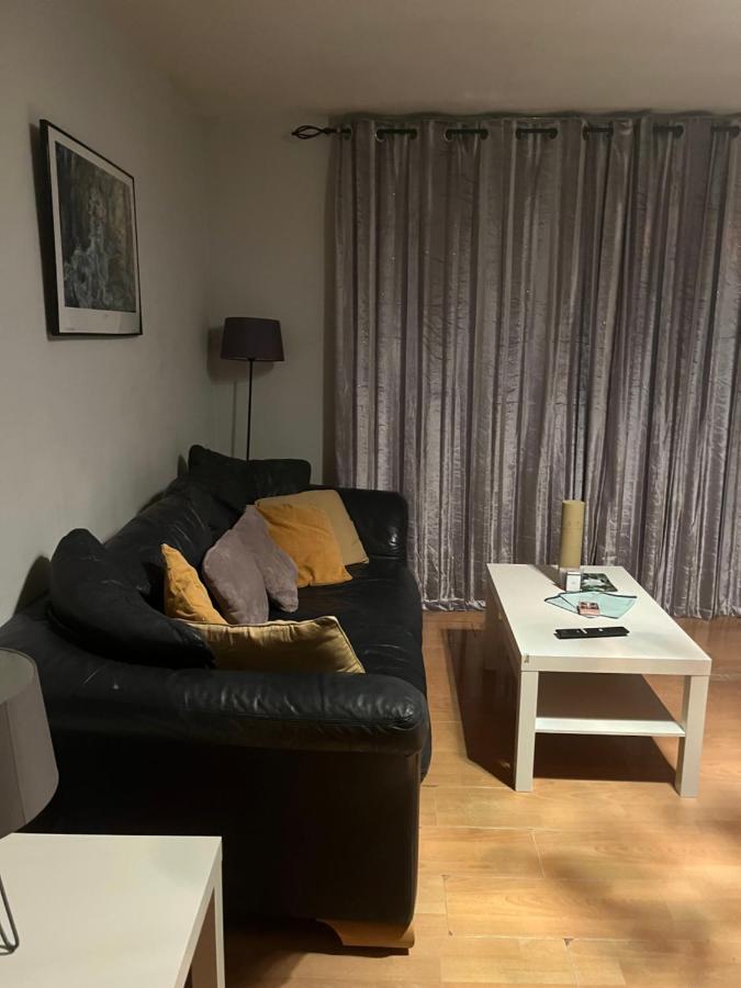 1 Bedroom Garden Flat Zone 2 런던 외부 사진